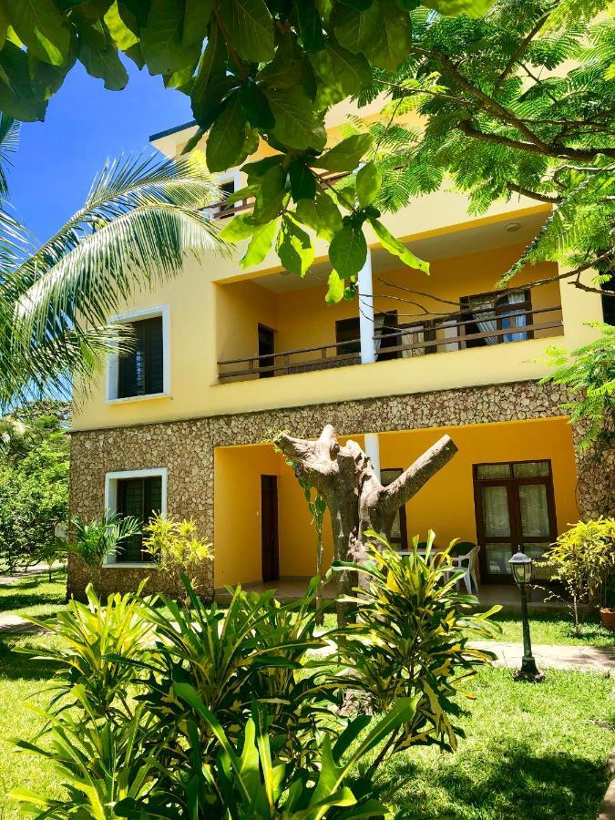 Flametree Beach Homes Diani Beach Dış mekan fotoğraf